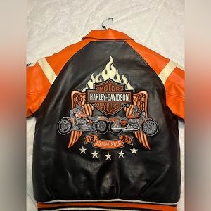 Vintage Harley Davidson leather biker/bomber jacket! size M 12/14